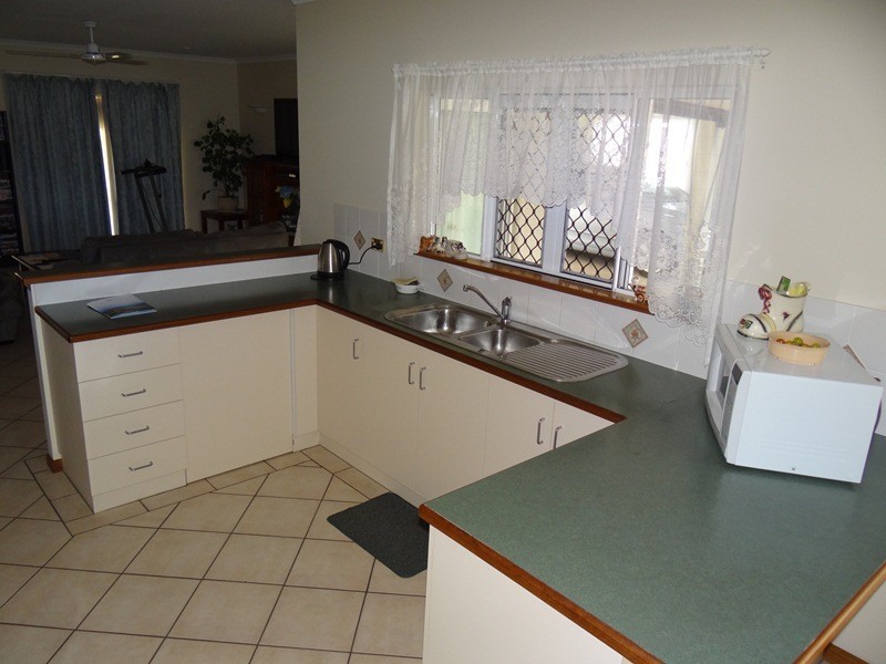 3 CYPRESS CLOSE CULLINANE, Cullinane QLD 4860