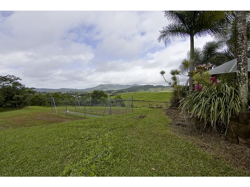 31 Donkin Road, Utchee Creek QLD 4871