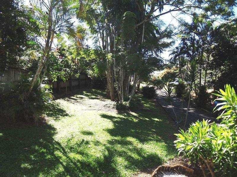 8 Clancy Road, East Innisfail QLD 4860