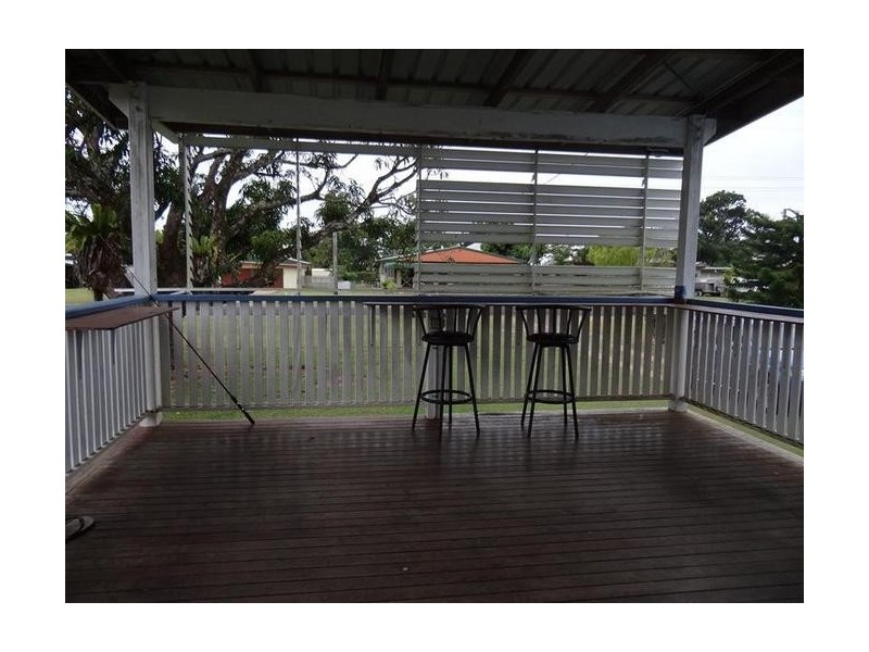 21 JUDY STREET FLYING FISH POINT, Flying Fish Point QLD 4860