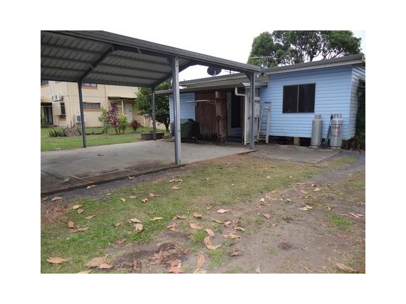 21 JUDY STREET FLYING FISH POINT, Flying Fish Point QLD 4860