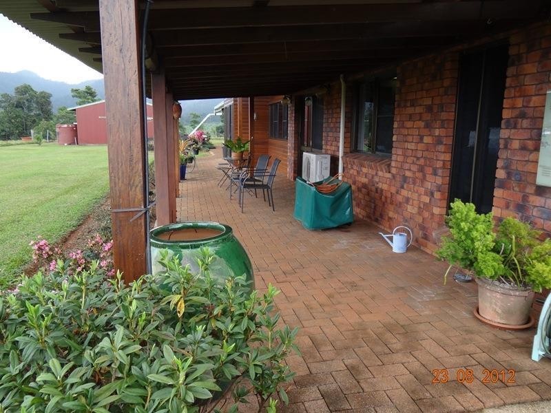543 Utchee Creek Road, Mena Creek QLD 4871