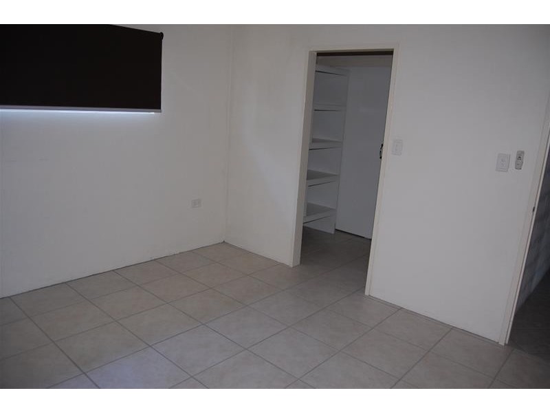 14 BROAD Street, Etty Bay QLD 4858