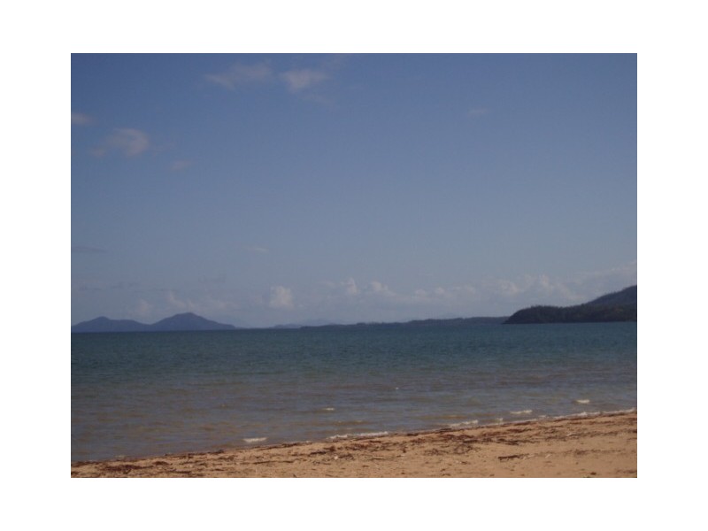 Kurrimine Beach QLD 4871