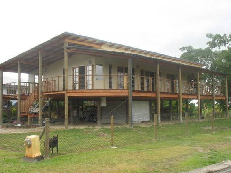 19 HARWOOD, Babinda QLD 4861