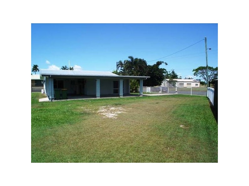 22 Greer Road, Miriwinni QLD 4871