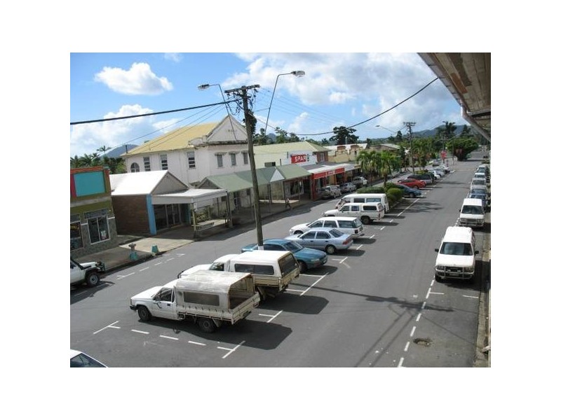 1 Christian, Innisfail QLD 4860