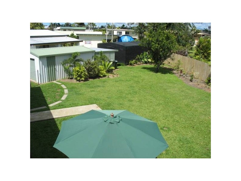 6 Caroo Close, Innisfail Estate QLD 4860