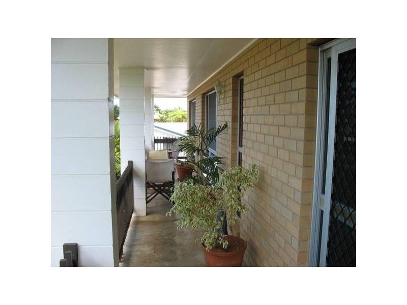 6 Caroo Close, Innisfail Estate QLD 4860