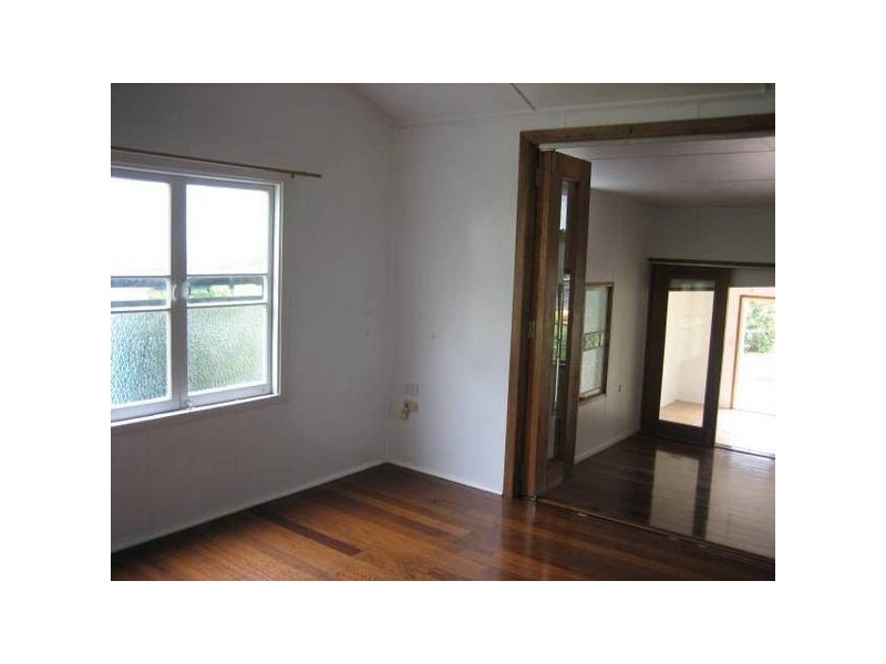 28 The Esplanade, Coconuts QLD 4860