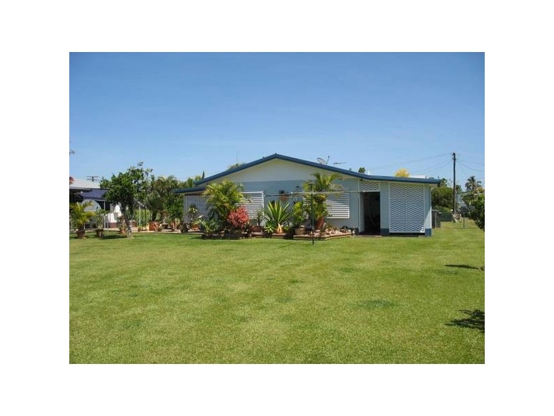 40 Payne, East Innisfail QLD 4860