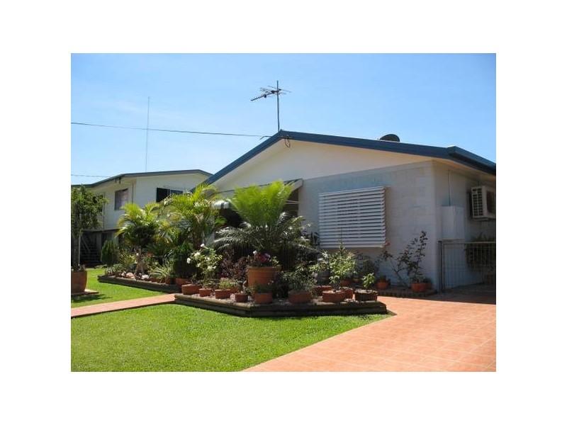 40 Payne, East Innisfail QLD 4860