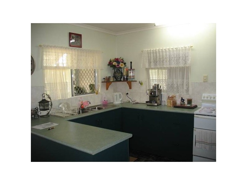 40 Payne, East Innisfail QLD 4860