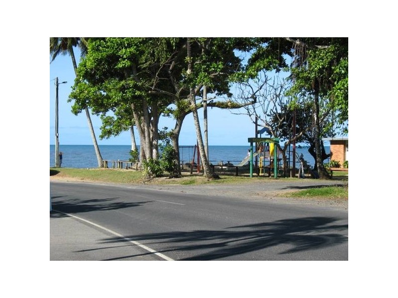 Lot 7 Ann, Flying Fish Point QLD 4860