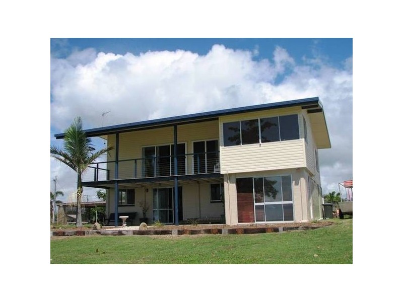 Kurrimine Beach QLD 4871