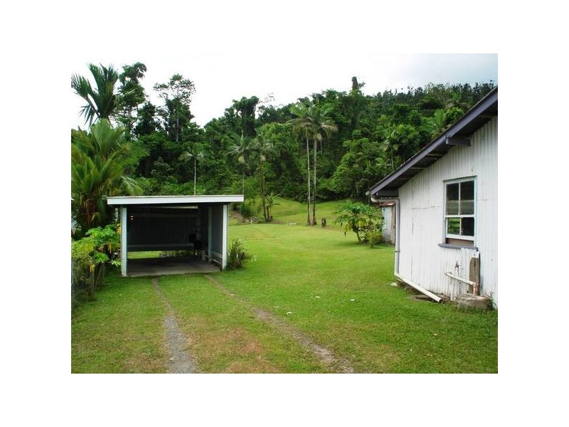 8 Parry Street, Babinda QLD 4861