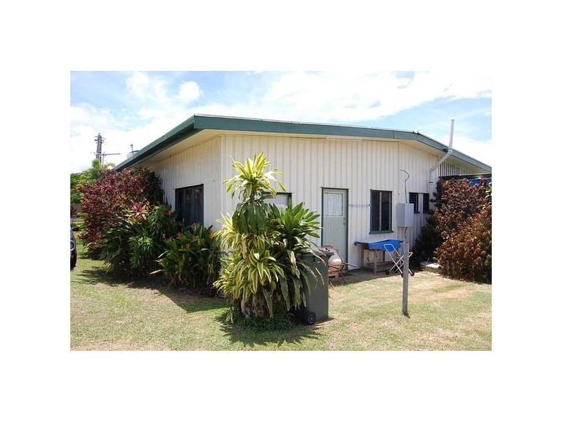 Kurrimine Beach QLD 4871