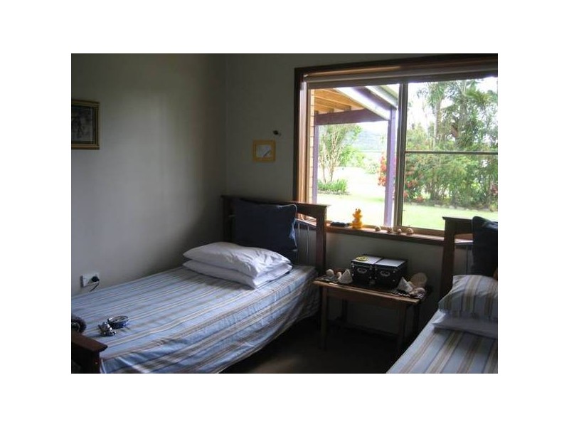 48 Edgerton Road, Innisfail QLD 4860