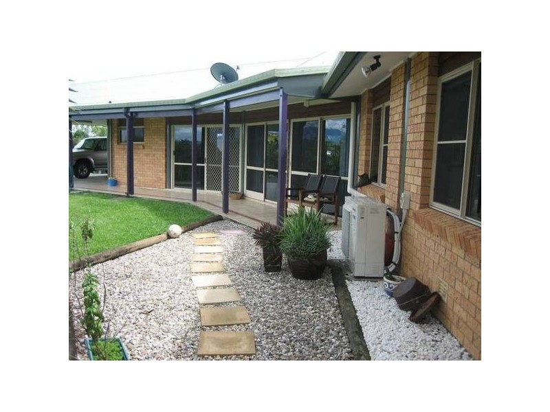 48 Edgerton Road, Innisfail QLD 4860