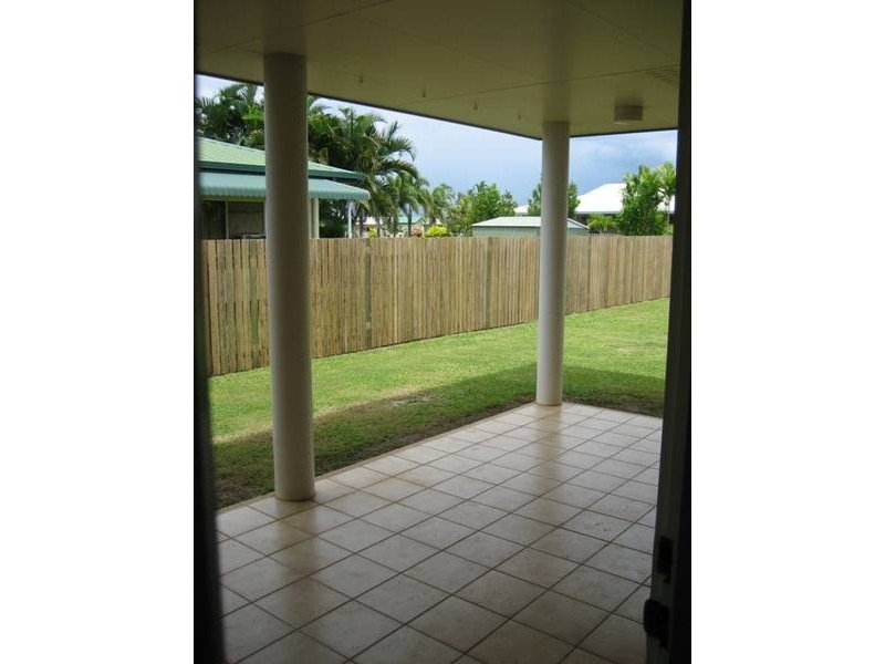 14 Paul Street, Cullinane QLD 4860