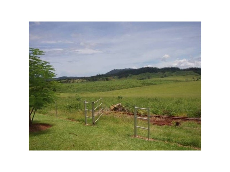 143 Donkin Road, Mena Creek QLD 4871