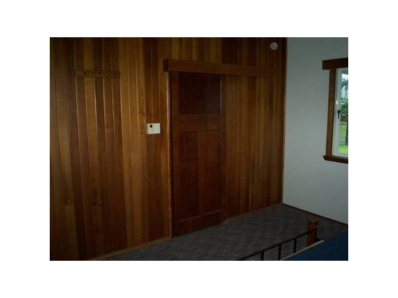 53-55 Whitman Street, Miriwinni QLD 4871