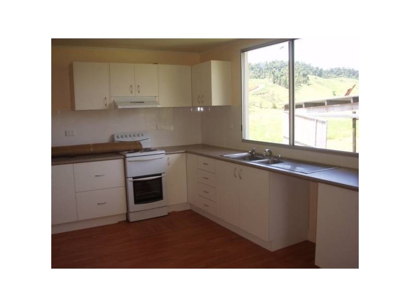109 Mena Creek Road, Mena Creek QLD 4871