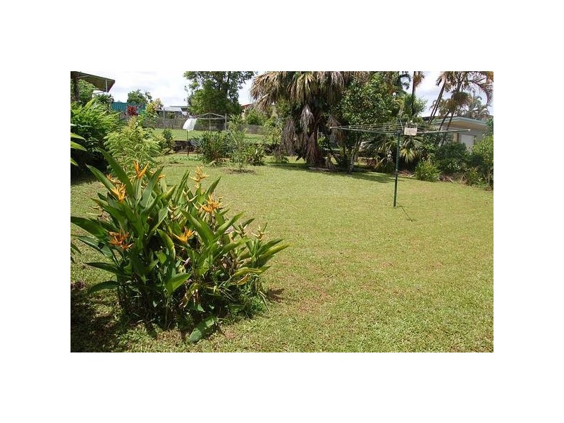 8 Phyllis Street, Innisfail QLD 4860