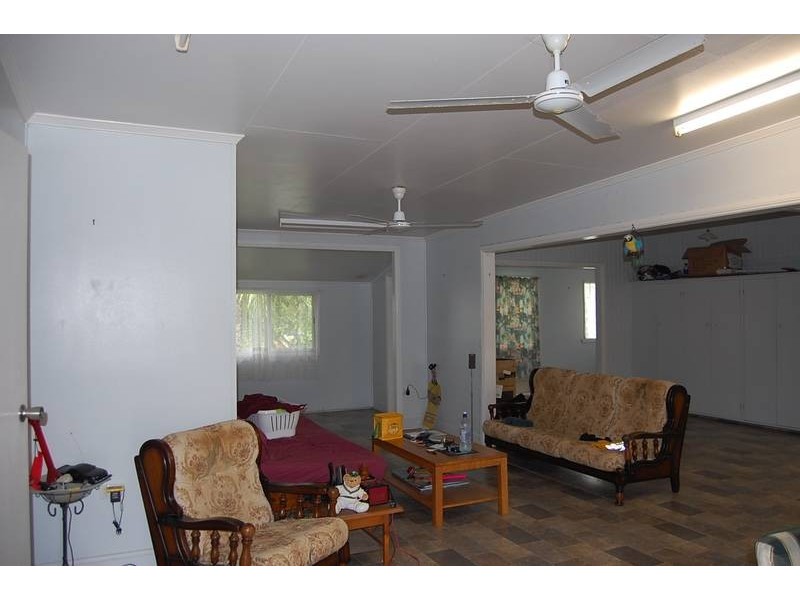 24 Mary, Innisfail QLD 4860
