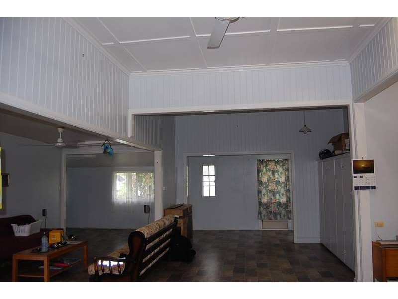 24 Mary, Innisfail QLD 4860