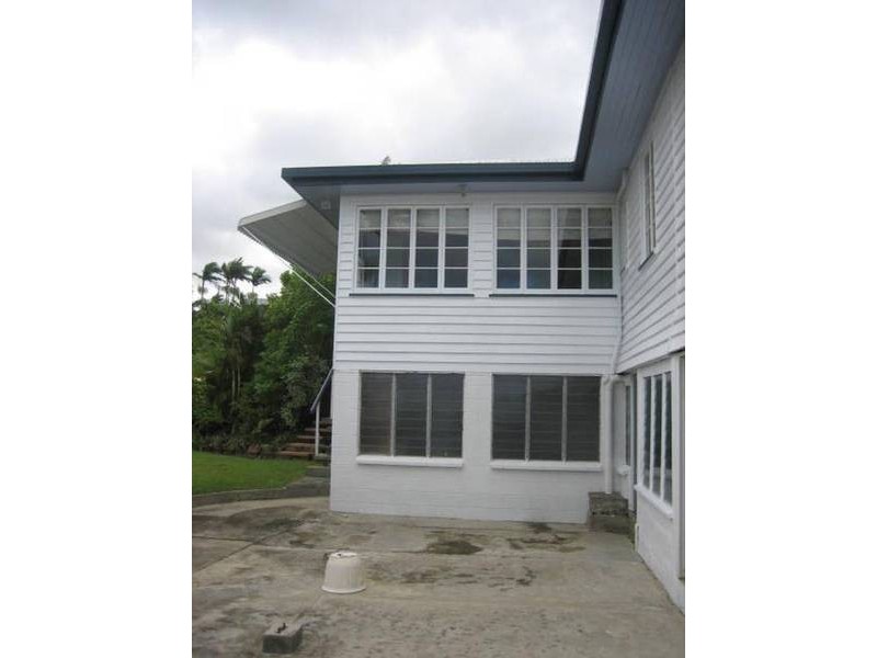 18 Hickey Street, East Innisfail QLD 4860