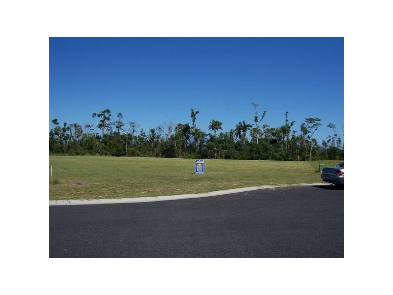 5 La Rocca Close, Etty Bay QLD 4858
