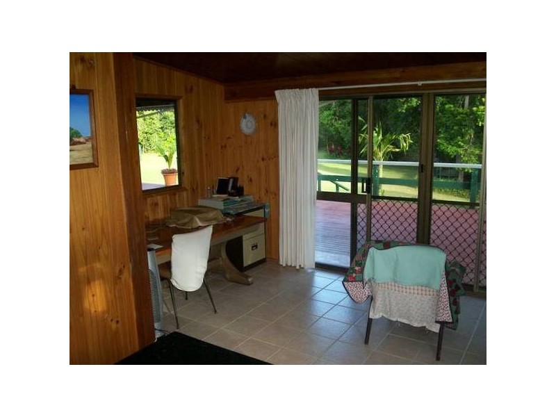 99 Topaz road, Cairns QLD 4870