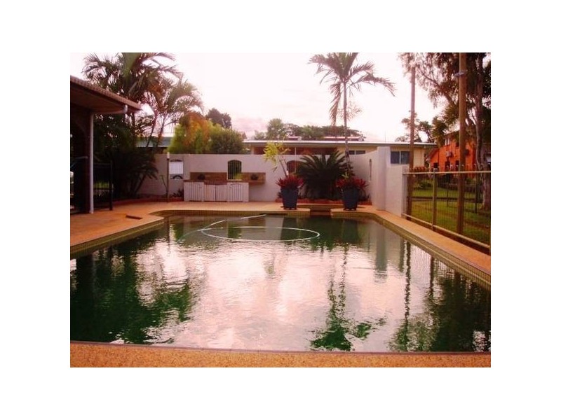 8 Bella Vista Avenue, Innisfail QLD 4860