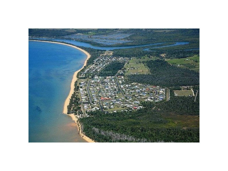 10 Hargreave Street, Kurrimine Beach QLD 4871