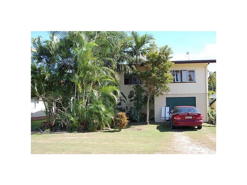 10 Hargreave Street, Kurrimine Beach QLD 4871