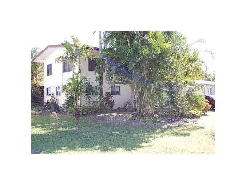 10 Hargreave Street, Kurrimine Beach QLD 4871