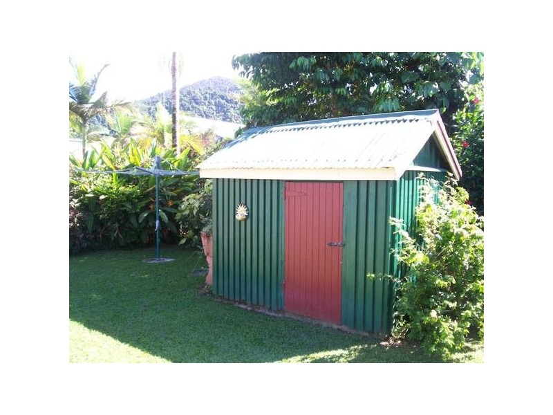38 EASTWOOD ST, Babinda QLD 4861