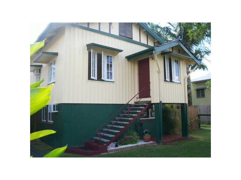 38 EASTWOOD ST, Babinda QLD 4861