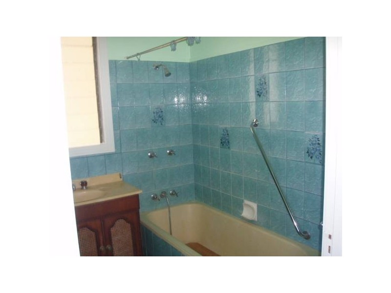 10 LILY, Innisfail QLD 4860