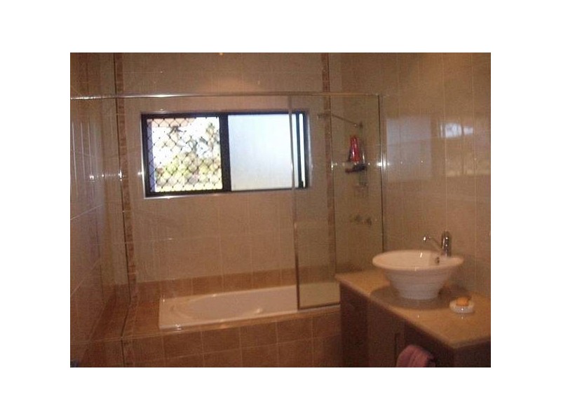 3 Bulguru, Etty Bay QLD 4858