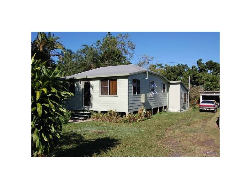 5 Henry, Silkwood QLD 4856