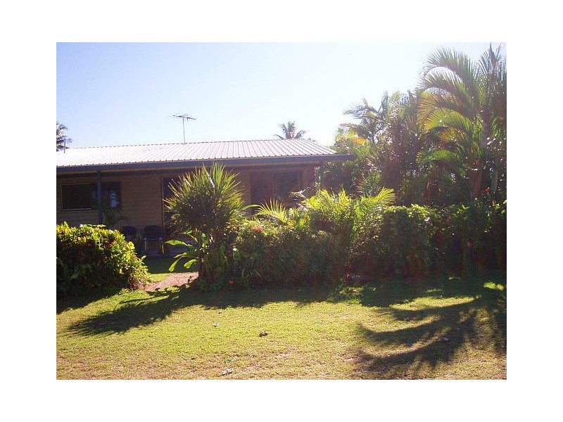 Cowley Beach QLD 4871