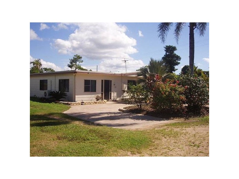 1 McCutcheon Road, Innisfail QLD 4860