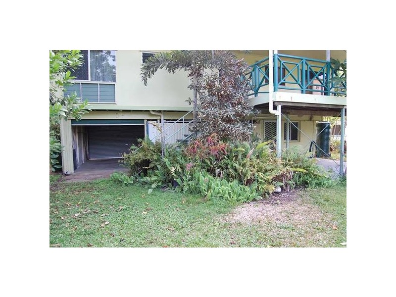 38 Maud, Flying Fish Point QLD 4860