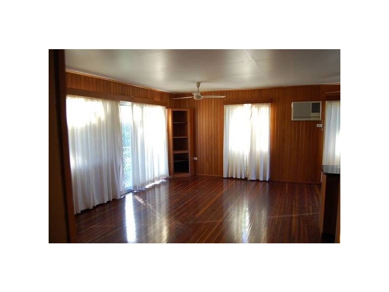 38 Maud, Flying Fish Point QLD 4860