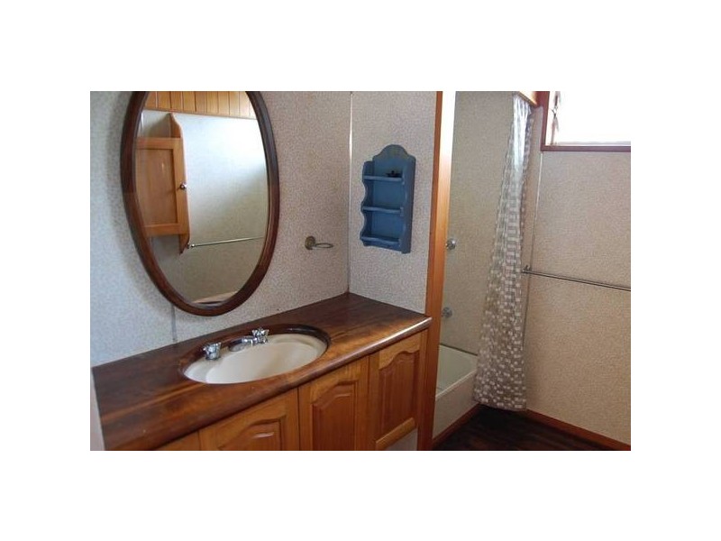 38 Maud, Flying Fish Point QLD 4860