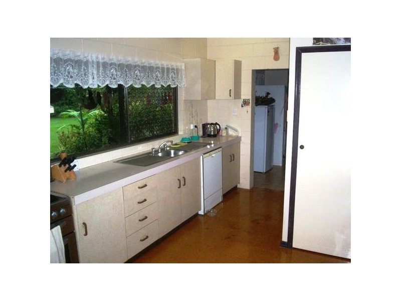 25 Kruckow st., Babinda QLD 4861