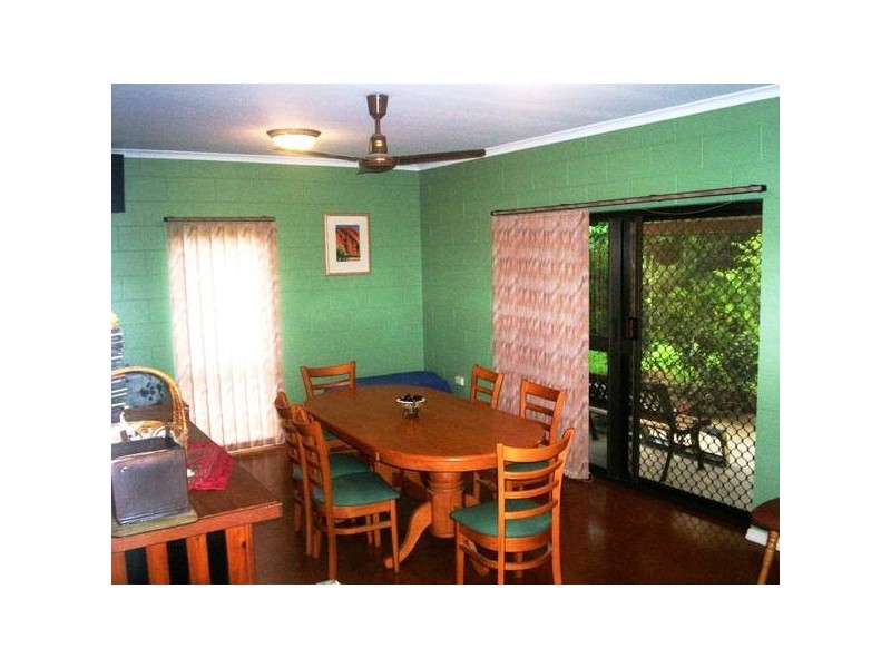 25 Kruckow, Innisfail QLD 4860