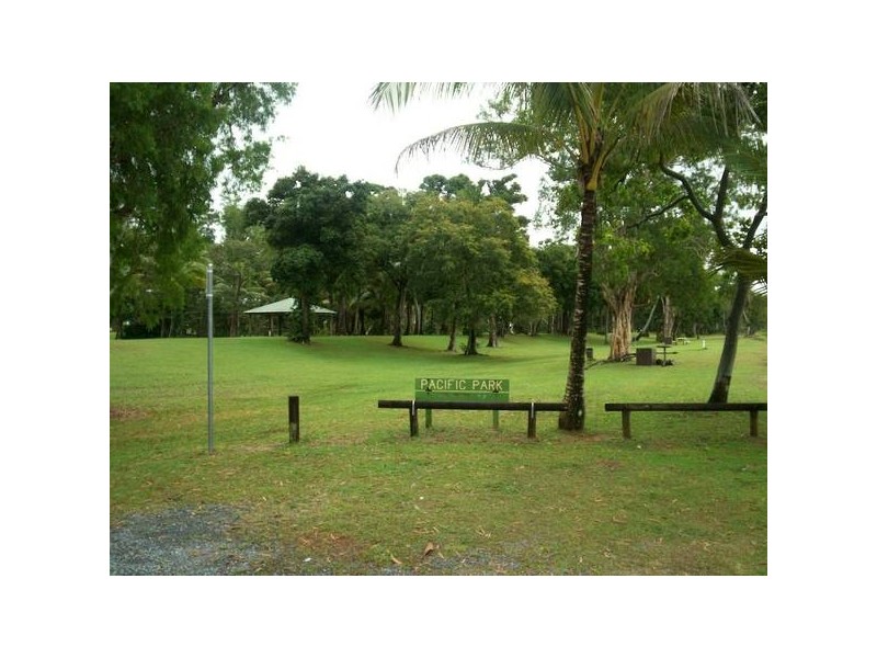 Bramston Beach QLD 4871